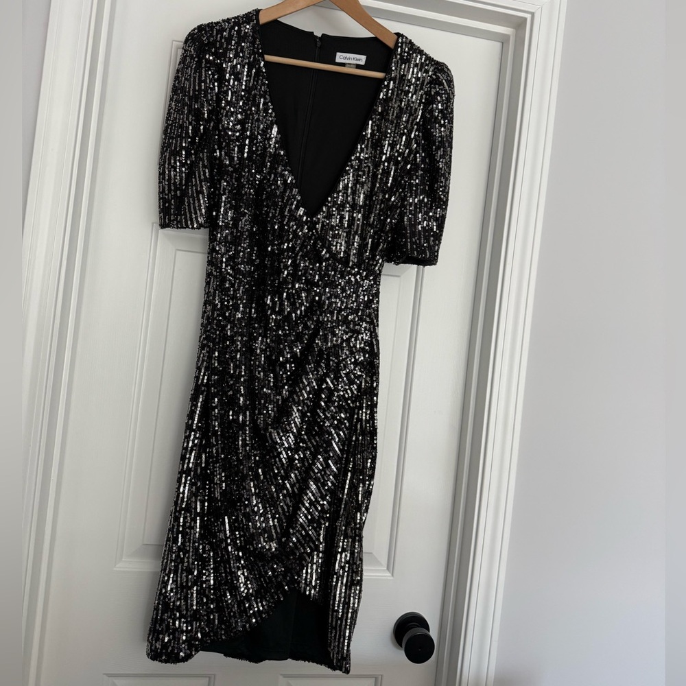 Calvin Klein Black and Silver Ruched Sequin Dress